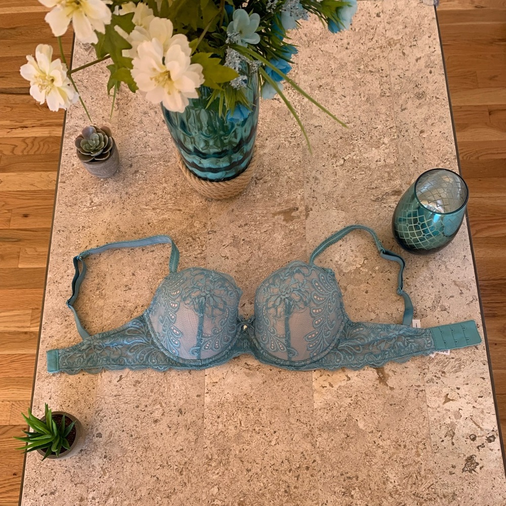 Le Mystere Bright Blue Lacy Bra